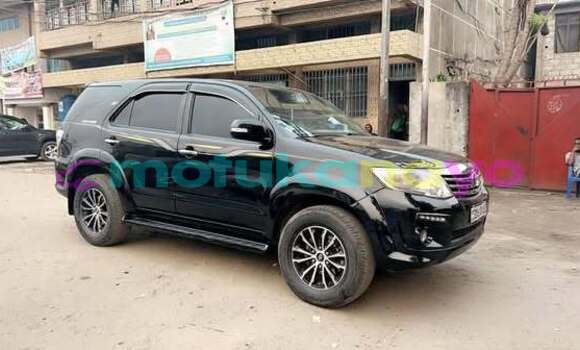 Acheter Occasion Voiture Toyota Fortuner Autre à Kinshasa, Kinshasa Acheter Occasion Voiture Toyota Fortuner Autre à Kinshasa, Kinshasa