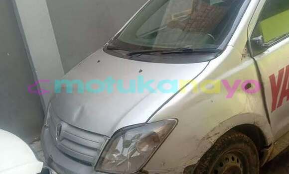 Acheter Occasion Voiture Toyota Ist Autre à Kinshasa, Kinshasa Acheter Occasion Voiture Toyota Ist Autre à Kinshasa, Kinshasa