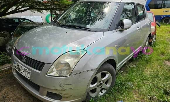 Acheter Occasion Voiture Suzuki Swift Autre à Kinshasa, Kinshasa Acheter Occasion Voiture Suzuki Swift Autre à Kinshasa, Kinshasa