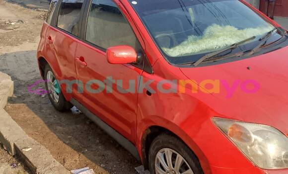 Buy Used Toyota Vitz Red Car in Kinshasa in Kinshasa Buy Used Toyota Vitz Red Car in Kinshasa in Kinshasa