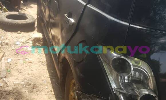 Buy Used Toyota Vitz Black Car in Kinshasa in Kinshasa Buy Used Toyota Vitz Black Car in Kinshasa in Kinshasa