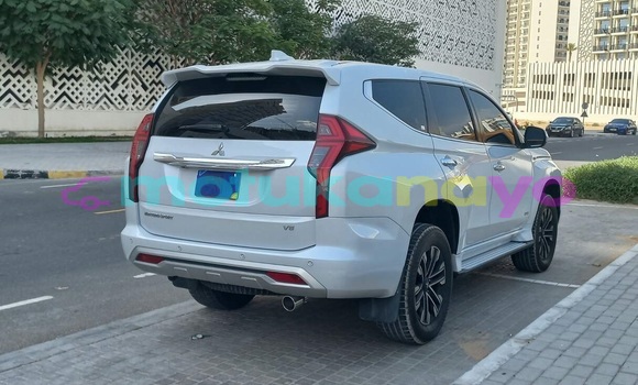 Buy Used Mitsubishi Montero Sport White Car in Kinshasa in Kinshasa Buy Used Mitsubishi Montero Sport White Car in Kinshasa in Kinshasa