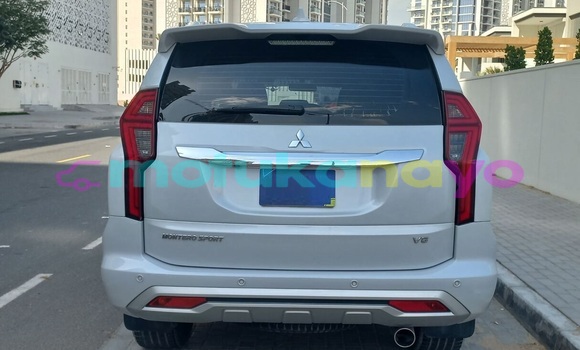 Buy Used Mitsubishi Montero Sport White Car in Kinshasa in Kinshasa Buy Used Mitsubishi Montero Sport White Car in Kinshasa in Kinshasa