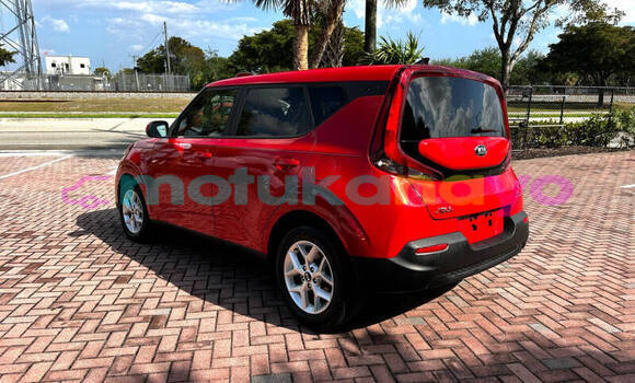 Buy Used Kia Soul Red Car in Kinshasa in Kinshasa Buy Used Kia Soul Red Car in Kinshasa in Kinshasa
