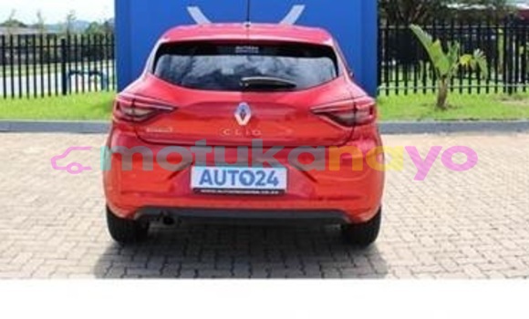 Buy Used Renault Clio Red Car in Kinshasa in Kinshasa Buy Used Renault Clio Red Car in Kinshasa in Kinshasa