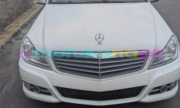Buy Import Mercedes-Benz C-klasse White Car in Kinshasa in Kinshasa