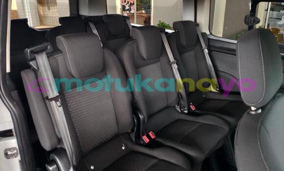 Buy Used Ford Tourneo Custom White Car in Kinshasa in Kinshasa Buy Used Ford Tourneo Custom White Car in Kinshasa in Kinshasa