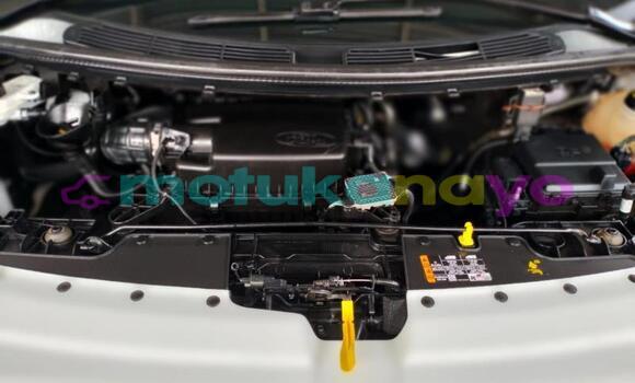 Buy Used Ford Tourneo Custom White Car in Kinshasa in Kinshasa Buy Used Ford Tourneo Custom White Car in Kinshasa in Kinshasa