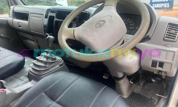 Buy Used Toyota Dyna White Truck in Kinshasa in Kinshasa Buy Used Toyota Dyna White Truck in Kinshasa in Kinshasa