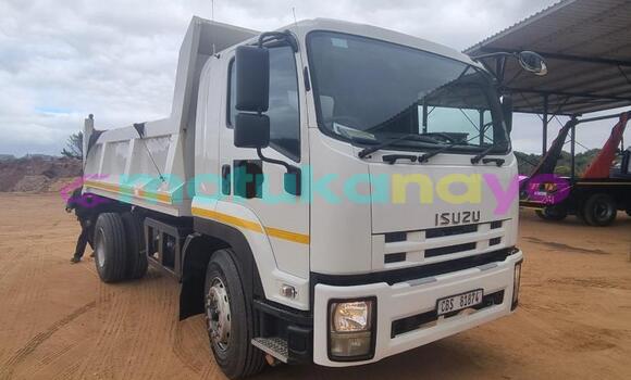 Acheter Occasion Utilitaire Isuzu FTR 850 Blanc à Kinshasa, Kinshasa