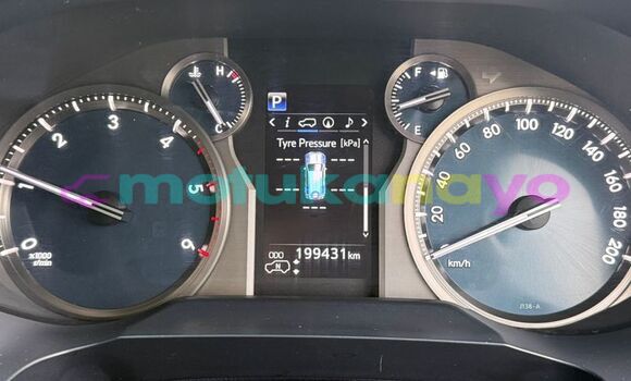 Buy Used Toyota Land Cruiser Prado White Car in Kinshasa in Kinshasa Buy Used Toyota Land Cruiser Prado White Car in Kinshasa in Kinshasa