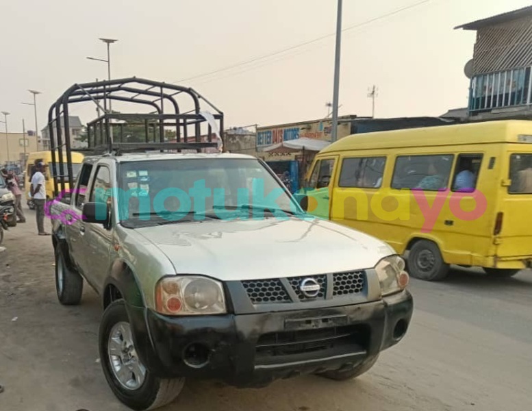 Big with watermark nissan hardbody kinshasa kinshasa 8658
