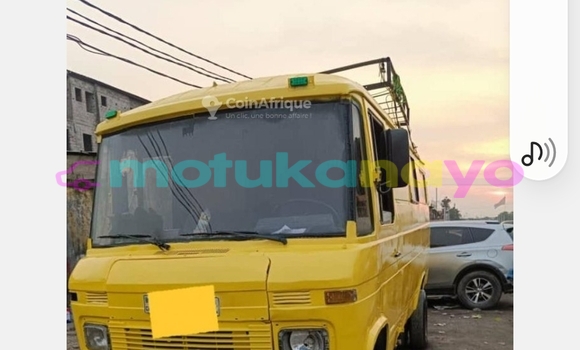 Buy Used Mercedes‒Benz Sprinter Other Truck in Kinshasa in Kinshasa Buy Used Mercedes‒Benz Sprinter Other Truck in Kinshasa in Kinshasa