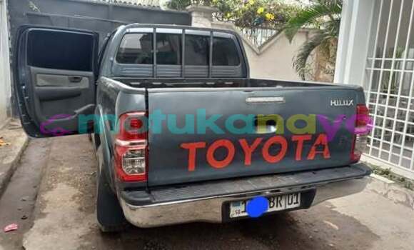 Acheter Occasion Voiture Toyota Hilux Autre à Kinshasa, Kinshasa Acheter Occasion Voiture Toyota Hilux Autre à Kinshasa, Kinshasa