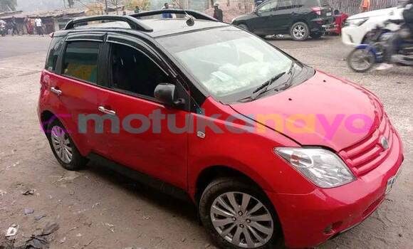 Acheter Occasion Voiture Toyota Ist Rouge à Kinshasa, Kinshasa Acheter Occasion Voiture Toyota Ist Rouge à Kinshasa, Kinshasa