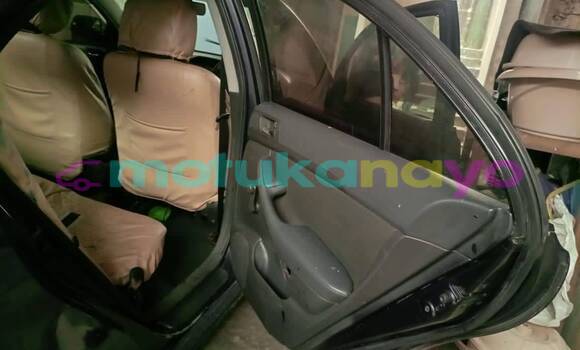 Acheter Occasion Voiture Toyota Avensis Noir à Kinshasa, Kinshasa Acheter Occasion Voiture Toyota Avensis Noir à Kinshasa, Kinshasa