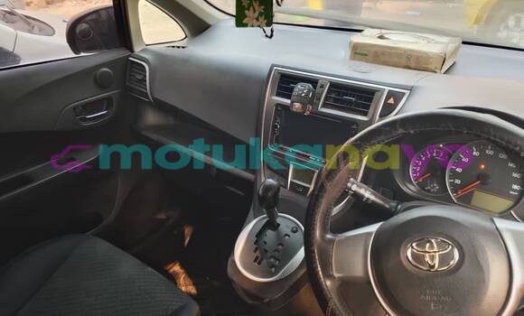 Acheter Occasion Voiture Toyota Ractis Autre à Kinshasa, Kinshasa Acheter Occasion Voiture Toyota Ractis Autre à Kinshasa, Kinshasa