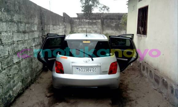 Acheter Occasion Voiture Toyota Ist Gris à Kinshasa, Kinshasa Acheter Occasion Voiture Toyota Ist Gris à Kinshasa, Kinshasa