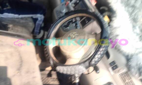 Acheter Occasion Voiture Toyota Raum Rouge à Kinshasa, Kinshasa Acheter Occasion Voiture Toyota Raum Rouge à Kinshasa, Kinshasa