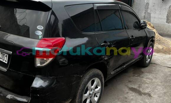 Acheter Occasion Voiture Toyota Crown Noir à Kinshasa, Kinshasa Acheter Occasion Voiture Toyota Crown Noir à Kinshasa, Kinshasa