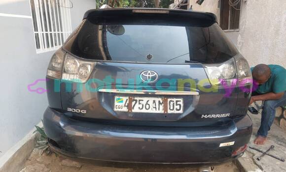 Acheter Occasion Voiture Toyota Harrier Bleu à Kinshasa, Kinshasa Acheter Occasion Voiture Toyota Harrier Bleu à Kinshasa, Kinshasa
