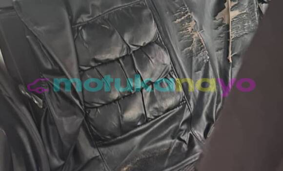 Acheter Occasion Voiture Toyota RAV4 Noir à Kinshasa, Kinshasa Acheter Occasion Voiture Toyota RAV4 Noir à Kinshasa, Kinshasa