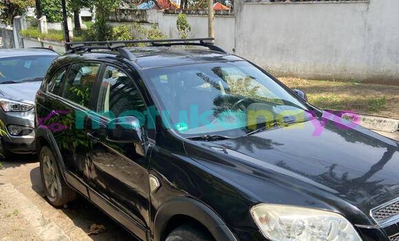 Acheter Occasion Voiture Chevrolet Captiva Noir à Kinshasa, Kinshasa Acheter Occasion Voiture Chevrolet Captiva Noir à Kinshasa, Kinshasa