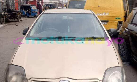 Acheter Occasion Voiture Toyota Allex Autre à Kinshasa, Kinshasa Acheter Occasion Voiture Toyota Allex Autre à Kinshasa, Kinshasa