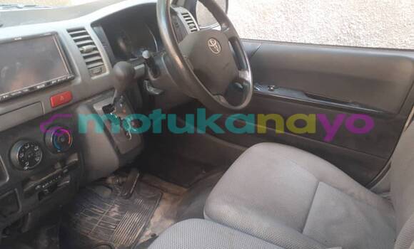 Acheter Occasion Voiture Toyota Hiace Gris à Kinshasa, Kinshasa Acheter Occasion Voiture Toyota Hiace Gris à Kinshasa, Kinshasa