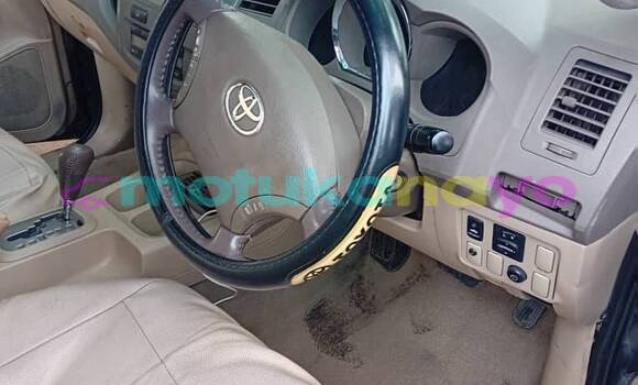 Acheter Occasion Voiture Toyota Fortuner Gris à Kinshasa, Kinshasa Acheter Occasion Voiture Toyota Fortuner Gris à Kinshasa, Kinshasa