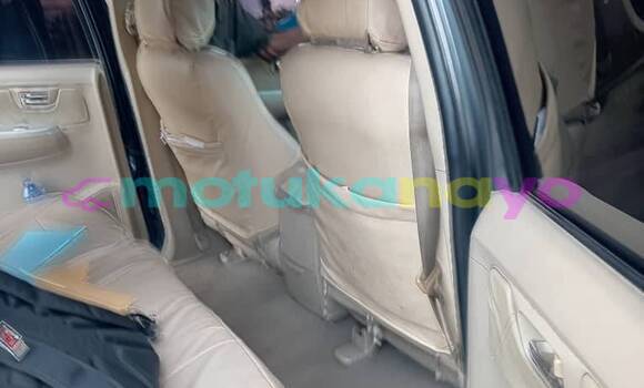 Acheter Occasion Voiture Toyota Fortuner Gris à Kinshasa, Kinshasa Acheter Occasion Voiture Toyota Fortuner Gris à Kinshasa, Kinshasa