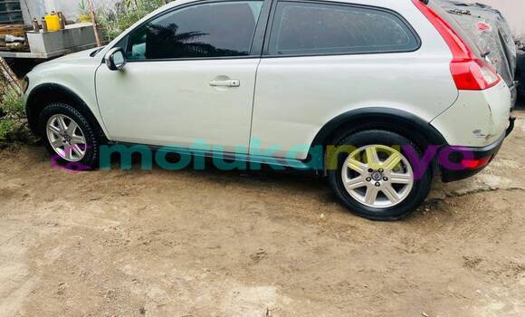 Acheter Occasion Voiture Volvo C30 Gris à Kinshasa, Kinshasa Acheter Occasion Voiture Volvo C30 Gris à Kinshasa, Kinshasa