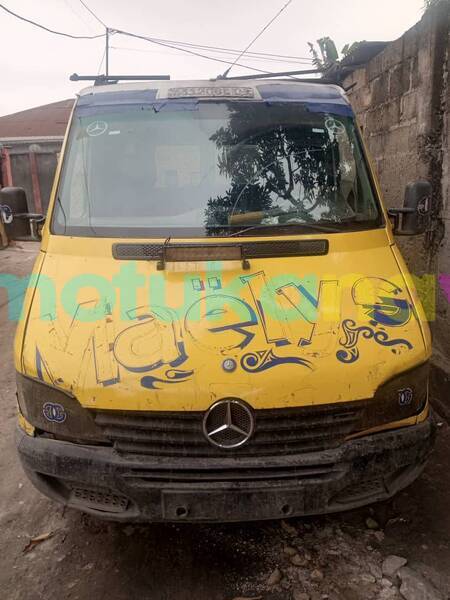 Big with watermark toyota sprinter kinshasa kinshasa 8720