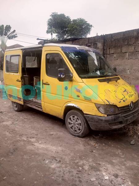 Big with watermark toyota sprinter kinshasa kinshasa 8720