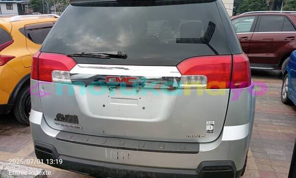 Acheter Occasion Voiture GMC Jimmy Gris à Kinshasa, Kinshasa Acheter Occasion Voiture GMC Jimmy Gris à Kinshasa, Kinshasa