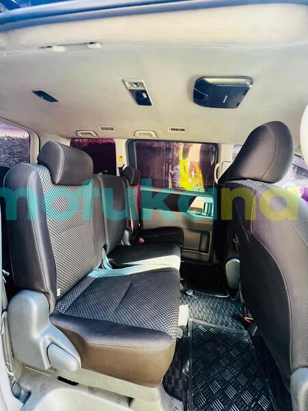 Big with watermark toyota noah kinshasa kinshasa 8908