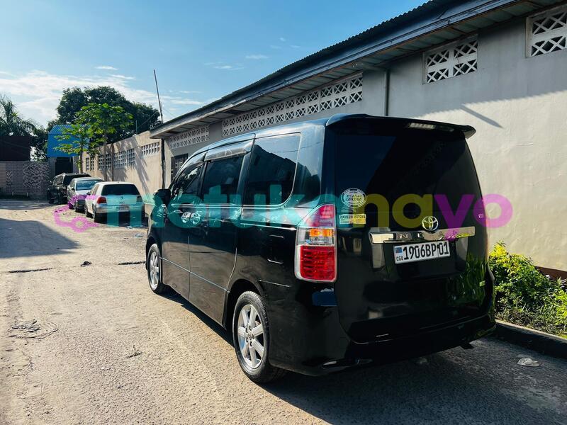 Big with watermark toyota noah kinshasa kinshasa 8908