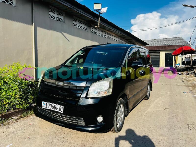 Big with watermark toyota noah kinshasa kinshasa 8908