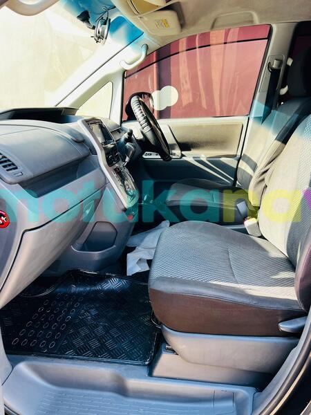 Big with watermark toyota noah kinshasa kinshasa 8908