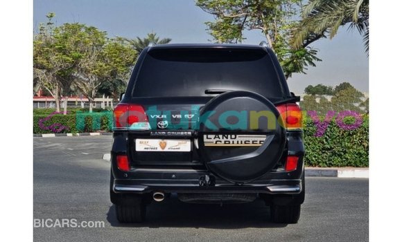 Buy Import Toyota Land Cruiser Black Car in Import - Dubai in Bandundu Buy Import Toyota Land Cruiser Black Car in Import - Dubai in Bandundu