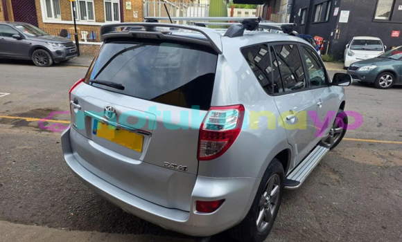 Acheter Occasion Voiture Toyota RAV 4 Gris à Kinshasa, Kinshasa Acheter Occasion Voiture Toyota RAV 4 Gris à Kinshasa, Kinshasa