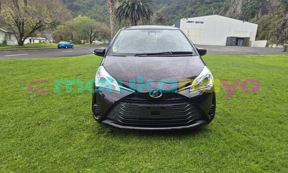 Acheter Occasion Voiture Toyota Vitz Noir à Kinshasa, Kinshasa Acheter Occasion Voiture Toyota Vitz Noir à Kinshasa, Kinshasa