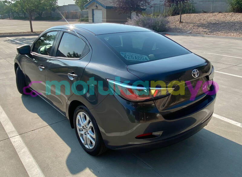 Big with watermark toyota yaris kinshasa kinshasa 8930