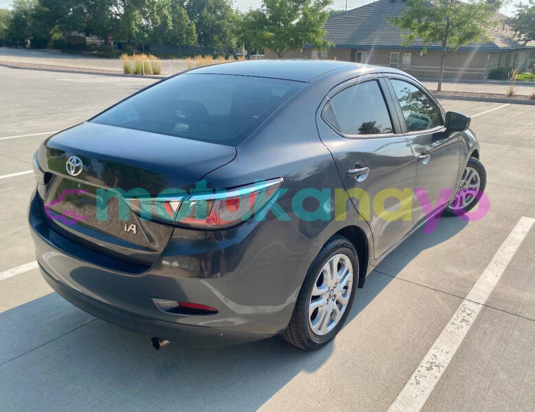 Big with watermark toyota yaris kinshasa kinshasa 8930