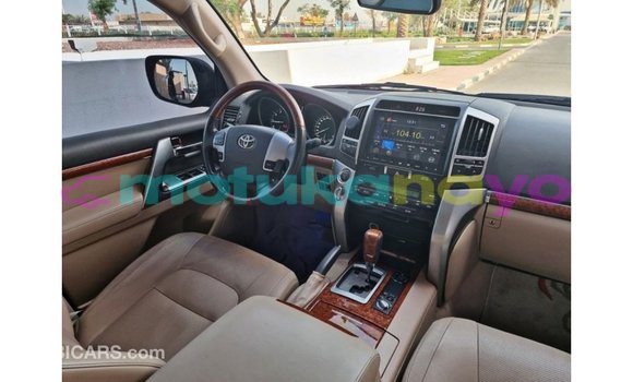 Buy Import Toyota Land Cruiser Black Car in Import - Dubai in Bandundu Buy Import Toyota Land Cruiser Black Car in Import - Dubai in Bandundu
