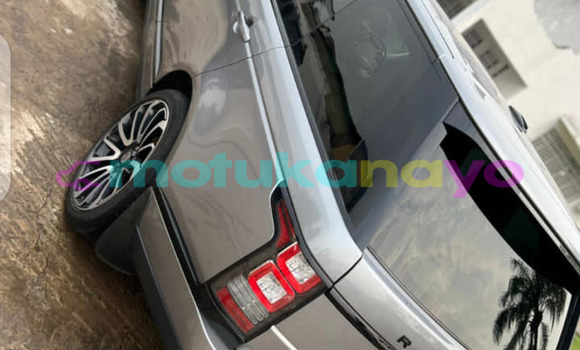 Buy Used Land Rover Range Rover Vogue Silver Car in Kinshasa in Kinshasa Buy Used Land Rover Range Rover Vogue Silver Car in Kinshasa in Kinshasa