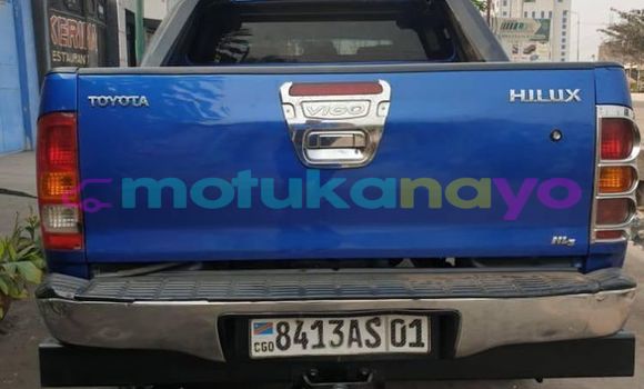 Buy Used Toyota Hilux Blue Car in Kinshasa in Kinshasa Buy Used Toyota Hilux Blue Car in Kinshasa in Kinshasa
