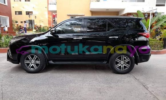 Buy Used Toyota Fortuner Black Car in Kinshasa in Kinshasa Buy Used Toyota Fortuner Black Car in Kinshasa in Kinshasa