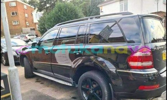 Buy Used Mercedes-Benz GL-klasse Black Car in Kinshasa in Kinshasa Buy Used Mercedes-Benz GL-klasse Black Car in Kinshasa in Kinshasa