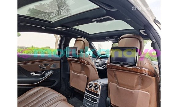 Buy Import Mercedes-Benz 190 (W201) White Car in Import - Dubai in Bandundu Buy Import Mercedes-Benz 190 (W201) White Car in Import - Dubai in Bandundu